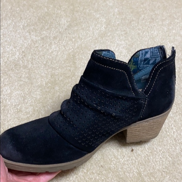 Earth origin booties. Good condition. - Picture 2 of 8